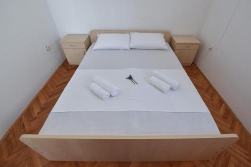Imagen de la habitación del BELLUGA APARTMENTS. Foto 17