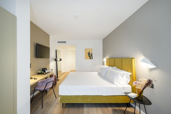 Imagen de la habitación del BISCARDI HOTEL. Foto 4