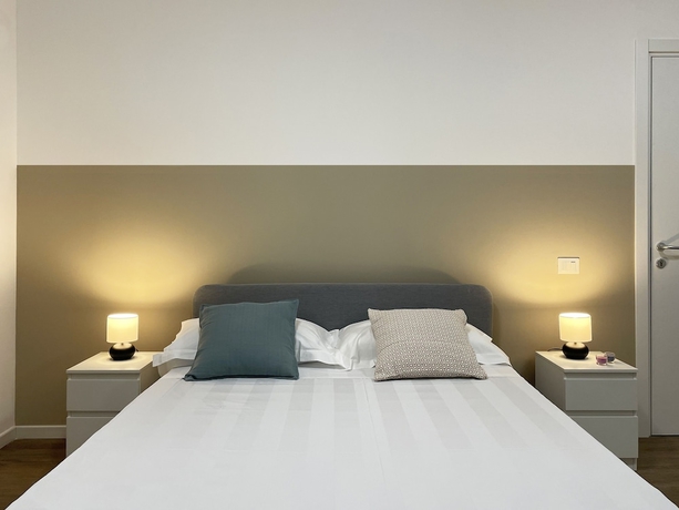 Imagen de la habitación del BISCARDI HOTEL. Foto 7