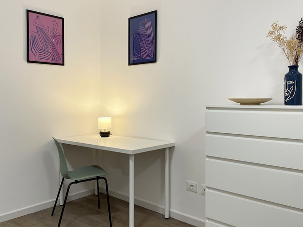 Imagen de la habitación del BISCARDI HOTEL. Foto 13