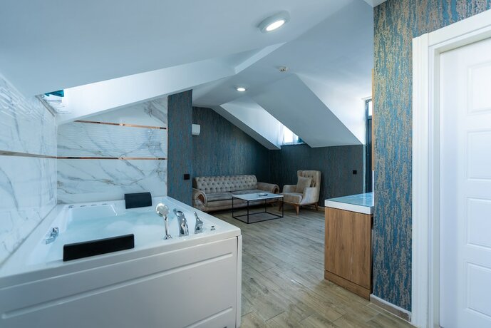Imagen de la habitación del BLACK PALACE HOTEL. Foto 16