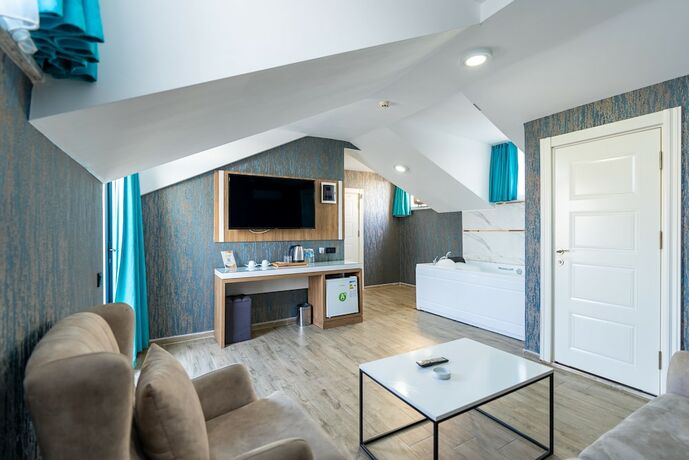Imagen de la habitación del BLACK PALACE HOTEL. Foto 17