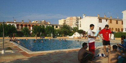 Imagen de la piscina del BUNGALOW CASTELLMAR. Foto 4