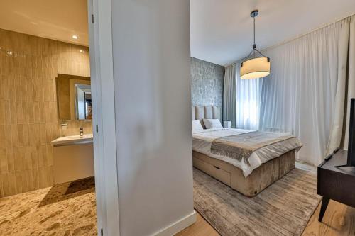 Imagen general del BW-Beograd na vodi. Foto 8