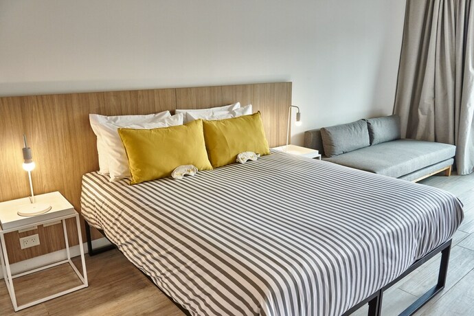 Imagen general del Babel Bot&aacute;nico. Foto 12