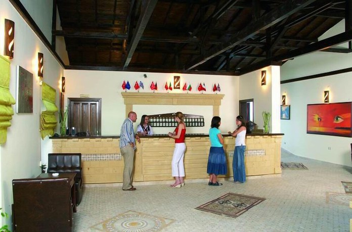 Imagen de los interiores del Bacahan Hotel - Special Class. Foto 18