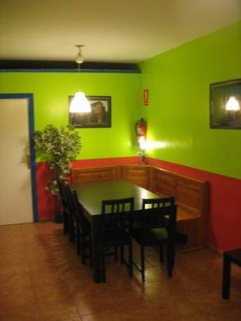 Imagen de la habitación del Backpackers House Bcn. Foto 11