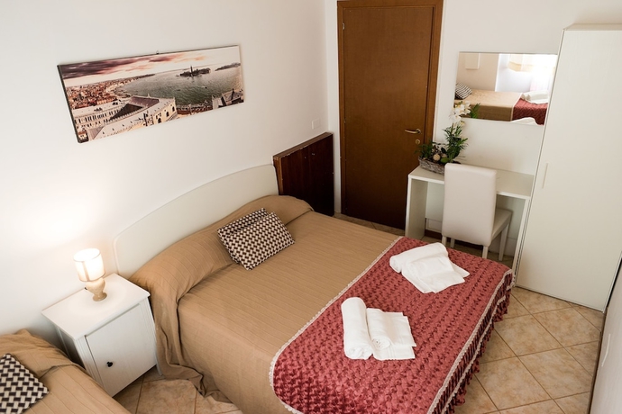 Imagen de la habitación del Backpackers House Venice - Hostel. Foto 10