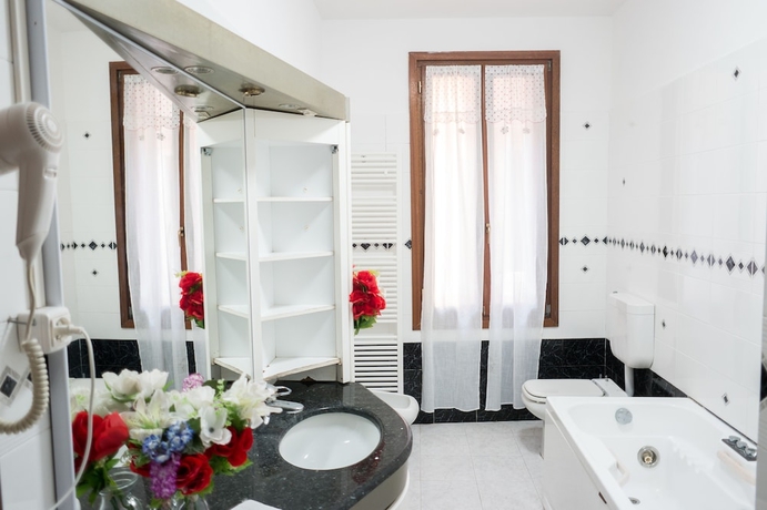 Imagen de la habitación del Backpackers House Venice - Hostel. Foto 18