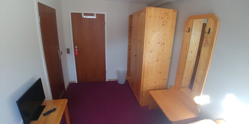 Imagen de la habitación del Bad Bruckhaus. Foto 5