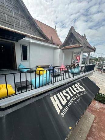 Imagen general del Bad Monkey Samui Hostel. Foto 4