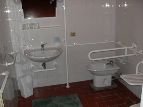 Imagen de la habitación del Badia Il Vingone. Foto 12