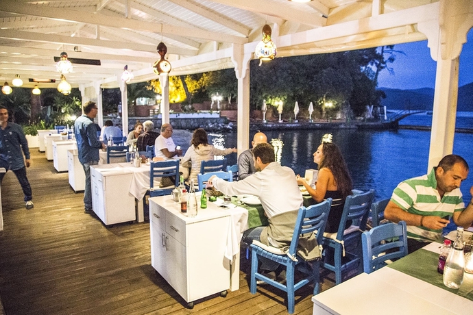 Imagen del bar/restaurante del Baga Hotel. Foto 4
