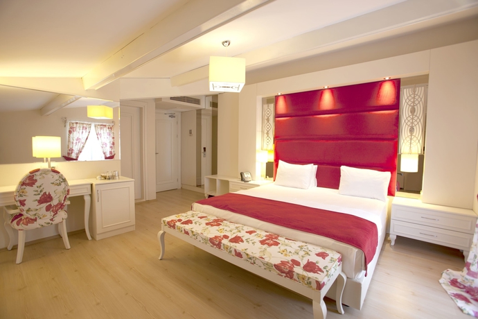 Imagen de la habitación del Baga Hotel. Foto 11