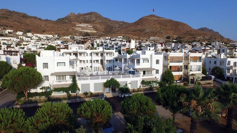 Imagen de los exteriores del Bahama Art Hotel. Foto 7