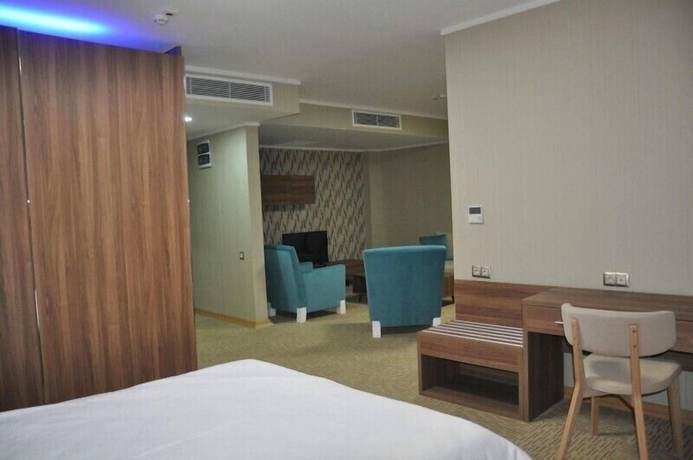 Imagen de la habitación del Bahas Hotel. Foto 11