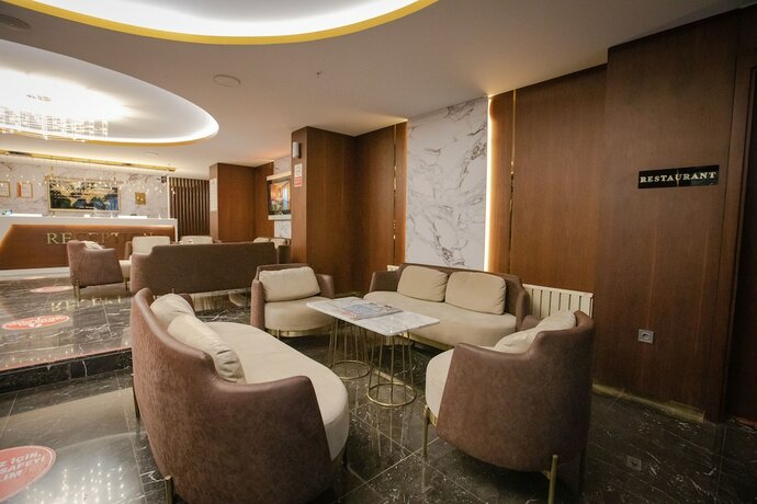 Imagen general del Bah&ccedil;elievler Hotels. Foto 3