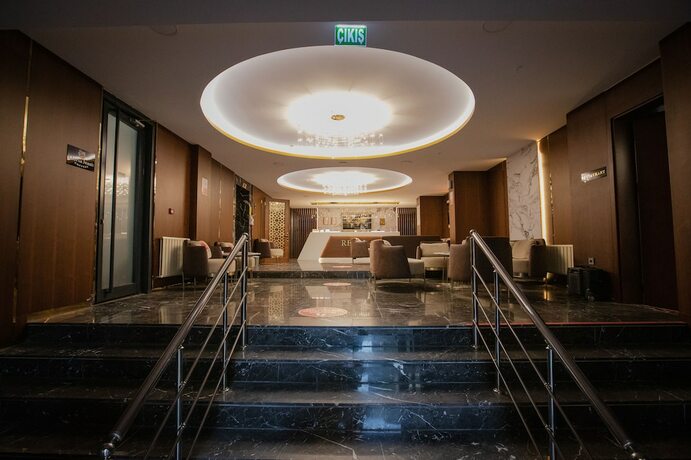 Imagen general del Bah&ccedil;elievler Hotels. Foto 4