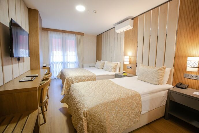 Imagen de la habitación del Bah&ccedil;elievler Hotels. Foto 16