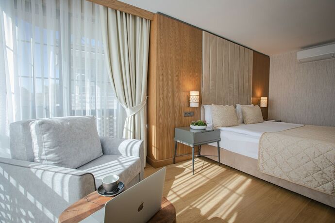 Imagen de la habitación del Bah&ccedil;elievler Hotels. Foto 20