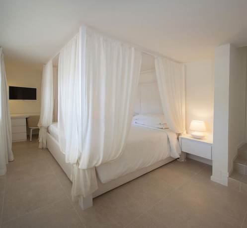 Imagen de la habitación del Baia Bianca Suites. Foto 13