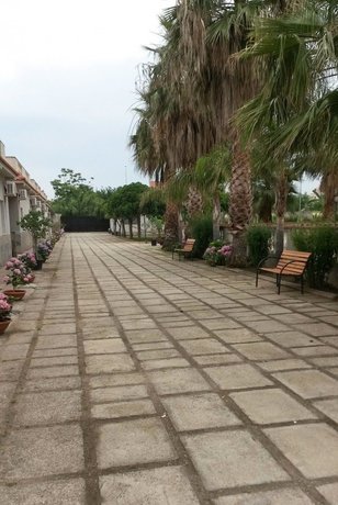 Imagen de los exteriores del Baia dello Stretto. Foto 12