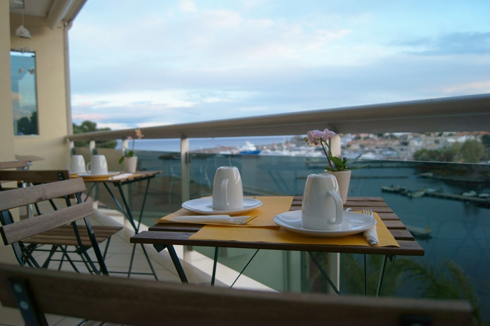 Imagen del bar/restaurante del Baia di Ognina. Foto 2