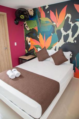 Imagen general del Bajo la luna hotel. Foto 3