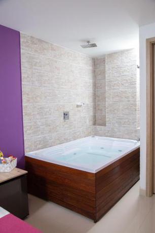 Imagen de la habitación del Bajo la luna hotel. Foto 19