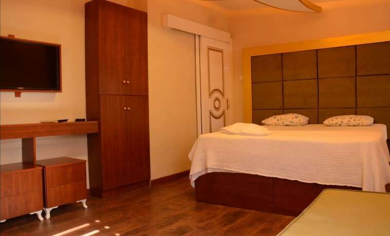 Imagen de la habitación del Bakirkoy Otel. Foto 14