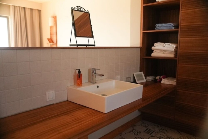 Imagen de la habitación del Bakucha Vineyard Hotel ve Spa. Foto 9