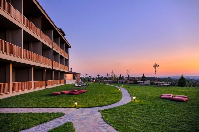 Imagen general del Bakucha Vineyard Hotel ve Spa. Foto 4