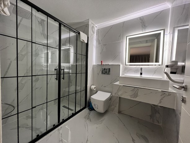 Imagen de la habitación del Bala Hotel. Foto 14