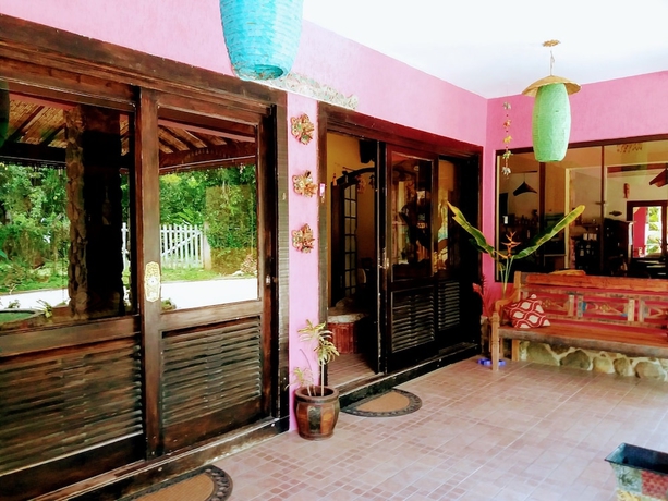 Imagen de los interiores del Bali Suites Itamambuca. Foto 16