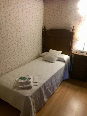 Imagen de la habitación del Balneario La Encarnación. Foto 9