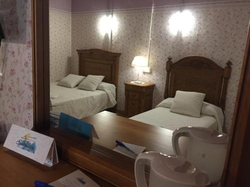 Imagen de la habitación del Balneario La Encarnación. Foto 10