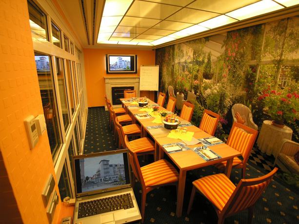 Imagen de los interiores del Baltic Hideaway Beach Hotel Warnem&uuml;nde. Foto 16