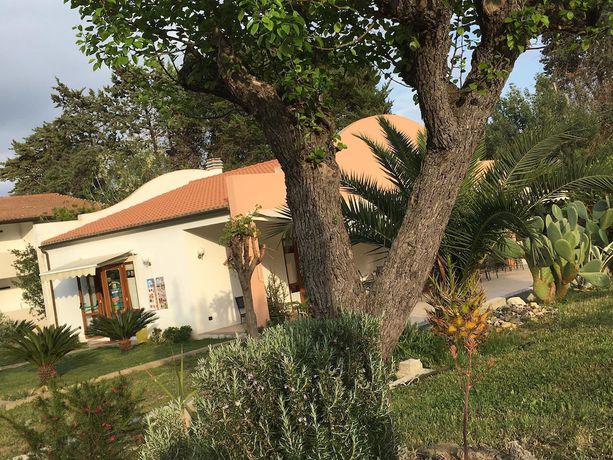 Imagen de los exteriores del B&B Alex. Foto 11