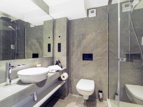 Imagen de la habitación del B&B HOTEL Albstadt-Hbf. Foto 19