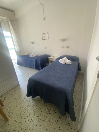 Imagen de la habitación del B&B HOTEL LUCCIOLA. Foto 15