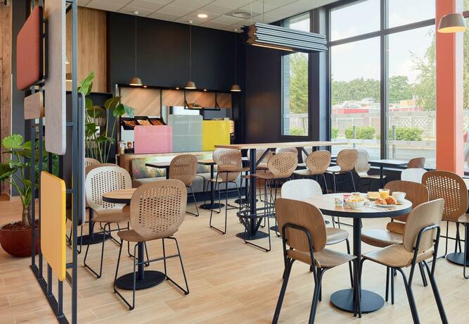 Imagen general del B&B HOTEL Paris Clichy-sous-Bois. Foto 17