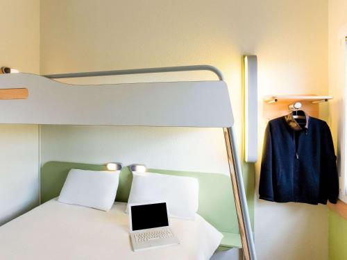 Imagen de la habitación del B&B HOTEL Saarbr&uuml;cken-Ost. Foto 15