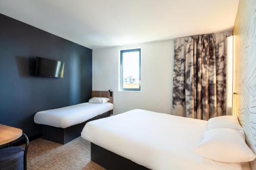 Imagen de la habitación del B&B HOTEL Toulon Centre Gare. Foto 17