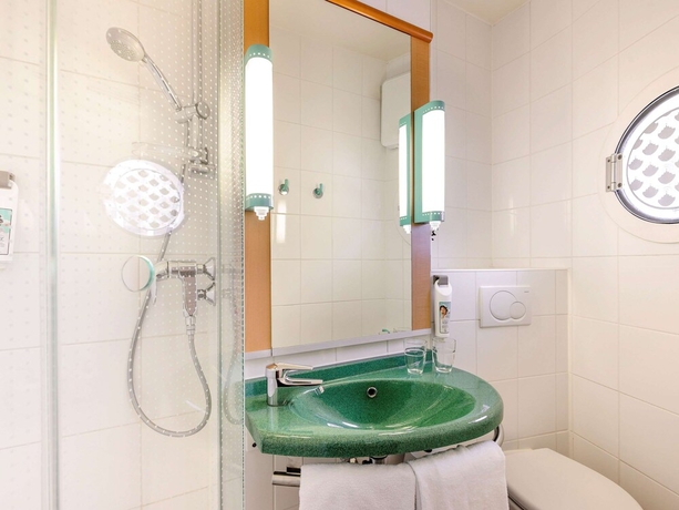 Imagen de la habitación del B&B Hotel Essen-Hbf. Foto 17