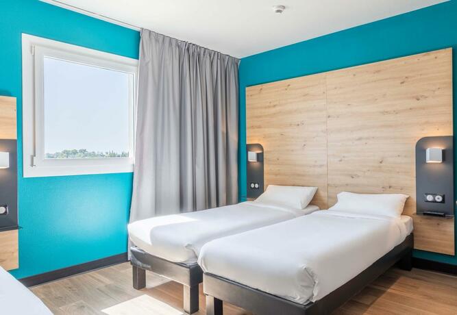 Imagen general del B&B Hotel Saint-Martin-de-Crau Alpilles Camargue. Foto 11