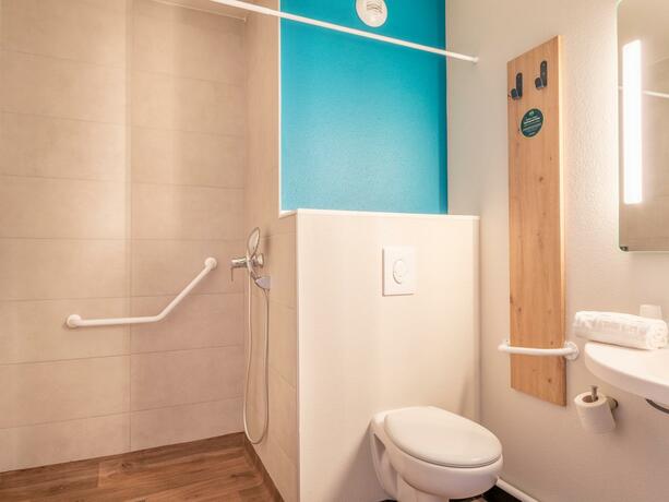 Imagen general del B&B Hotel Saint-Martin-de-Crau Alpilles Camargue. Foto 12