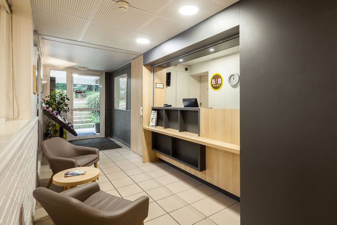 Imagen de los interiores del B&B LOUVECIENNES. Foto 17