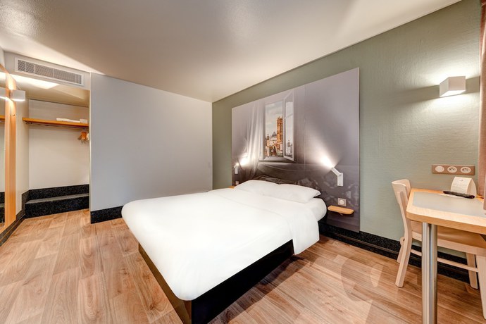 Imagen de la habitación del B&B LOUVECIENNES, Louveciennes. Foto 12