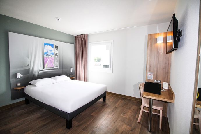 Imagen de la habitación del B&B MONTELIMAR Sud. Foto 6