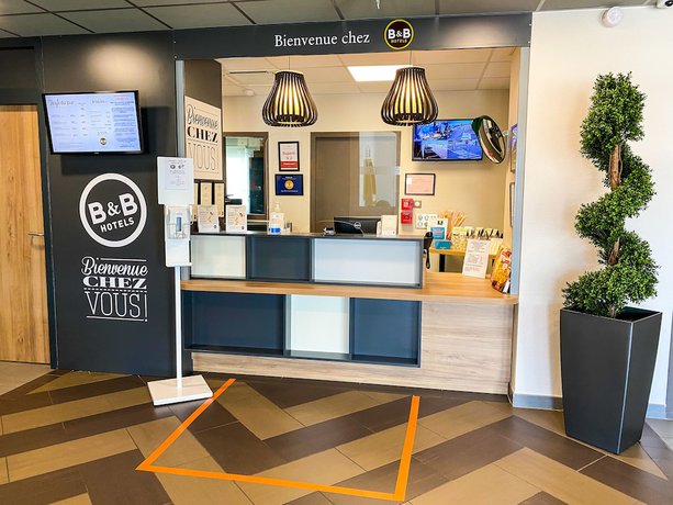 Imagen de los interiores del B&B MONTELIMAR Sud. Foto 18